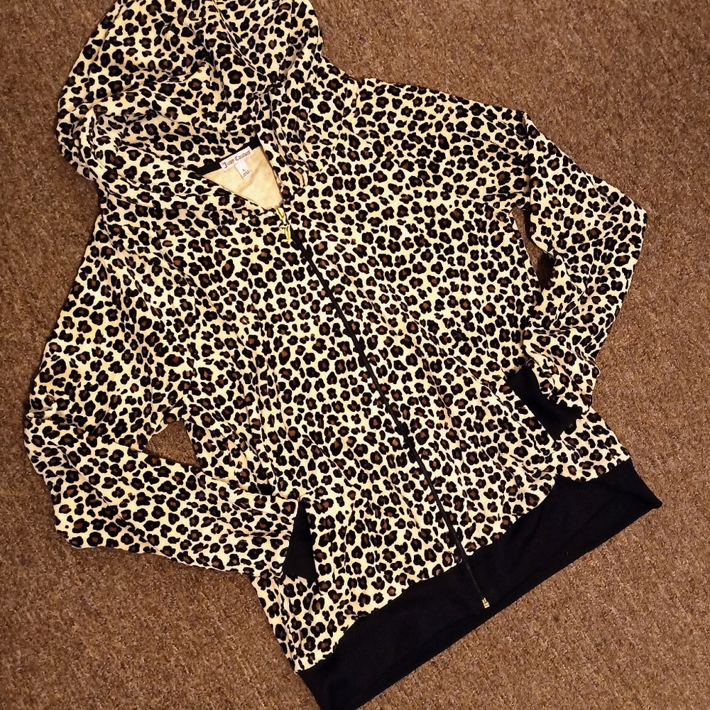 Juicy Couture Leopard Print Gold Zip Up Velour Hoodie w/ Pockets Sweater